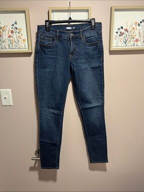 Old Navy Women’s Dark Wash Skinny Jeans
